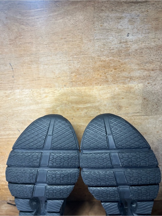 On Cloud X 4 Sneakers | Shopbop On Cloud X 4 REFLECTIVE CUSHIONED Womens Size 10.5 Running Shoes Sneakers Black